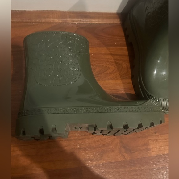 Coach rain boots - Picture 1 of 3